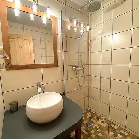 Apartament Accueillant Vue Montagne - 4 Pers. - Fr-1-411-1047 Les Allues